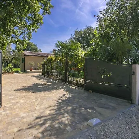 Oliva Вилла Musalez