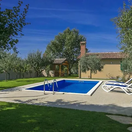 Villa Oliva Musalez